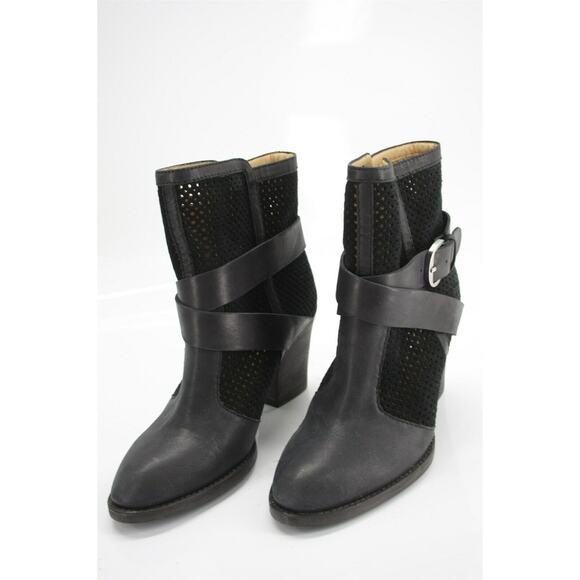 Aquatalia by Mravin K Fawn Black Mesh Suede Ankle Boots size 6 Heel Toe - Picture 4 of 11